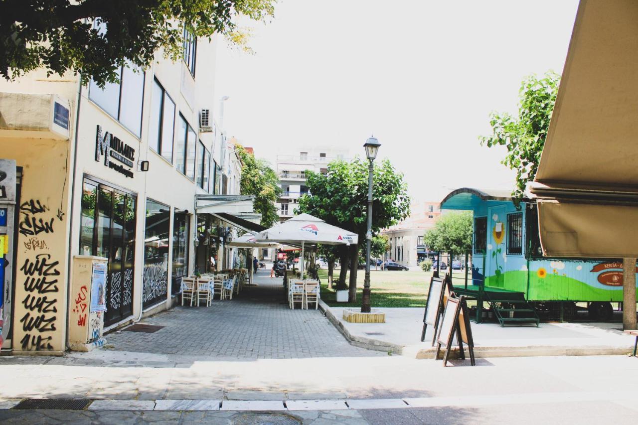 Sunlight - Volos City Center Spacious Modern Apartments Екстер'єр фото