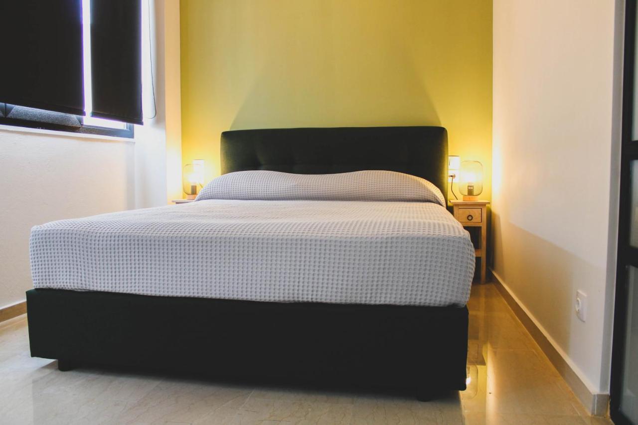 Sunlight - Volos City Center Spacious Modern Apartments Екстер'єр фото