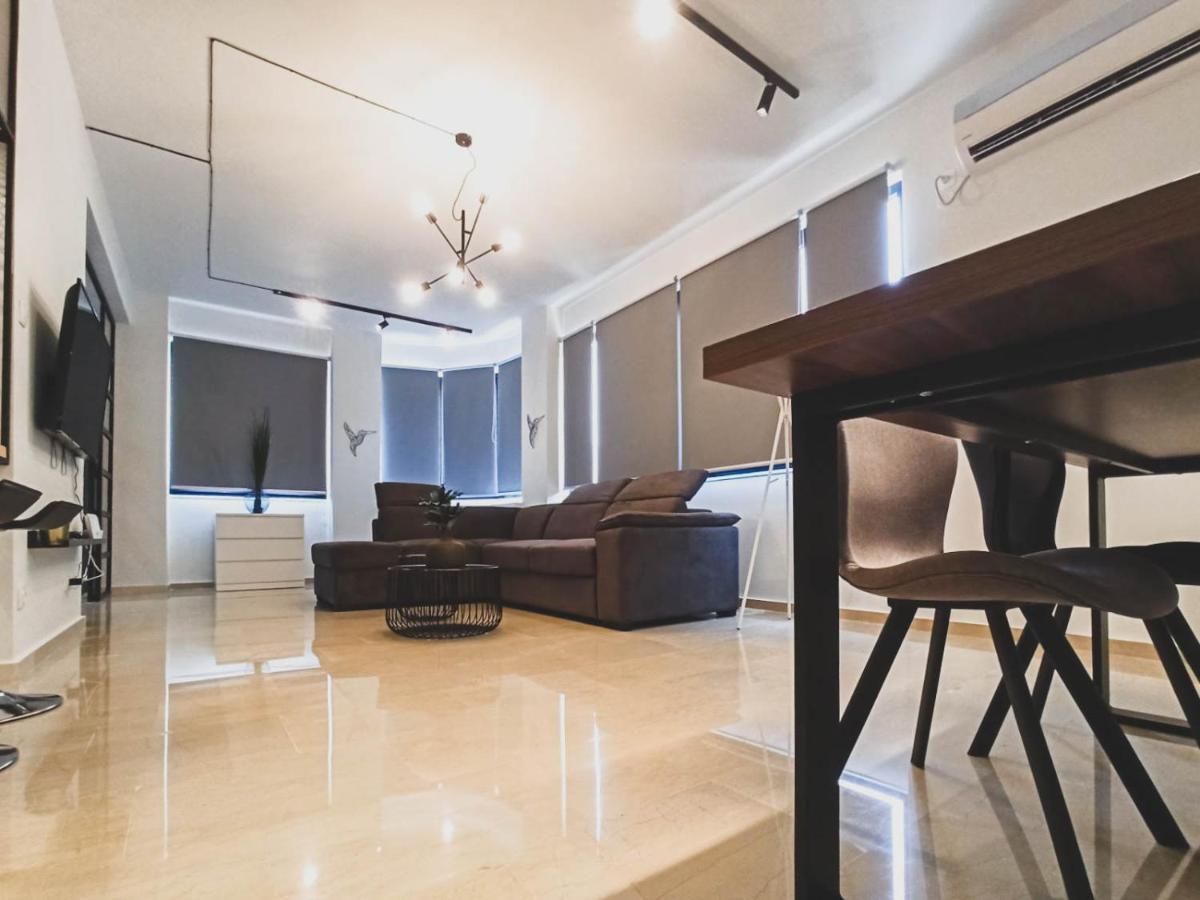 Sunlight - Volos City Center Spacious Modern Apartments Екстер'єр фото