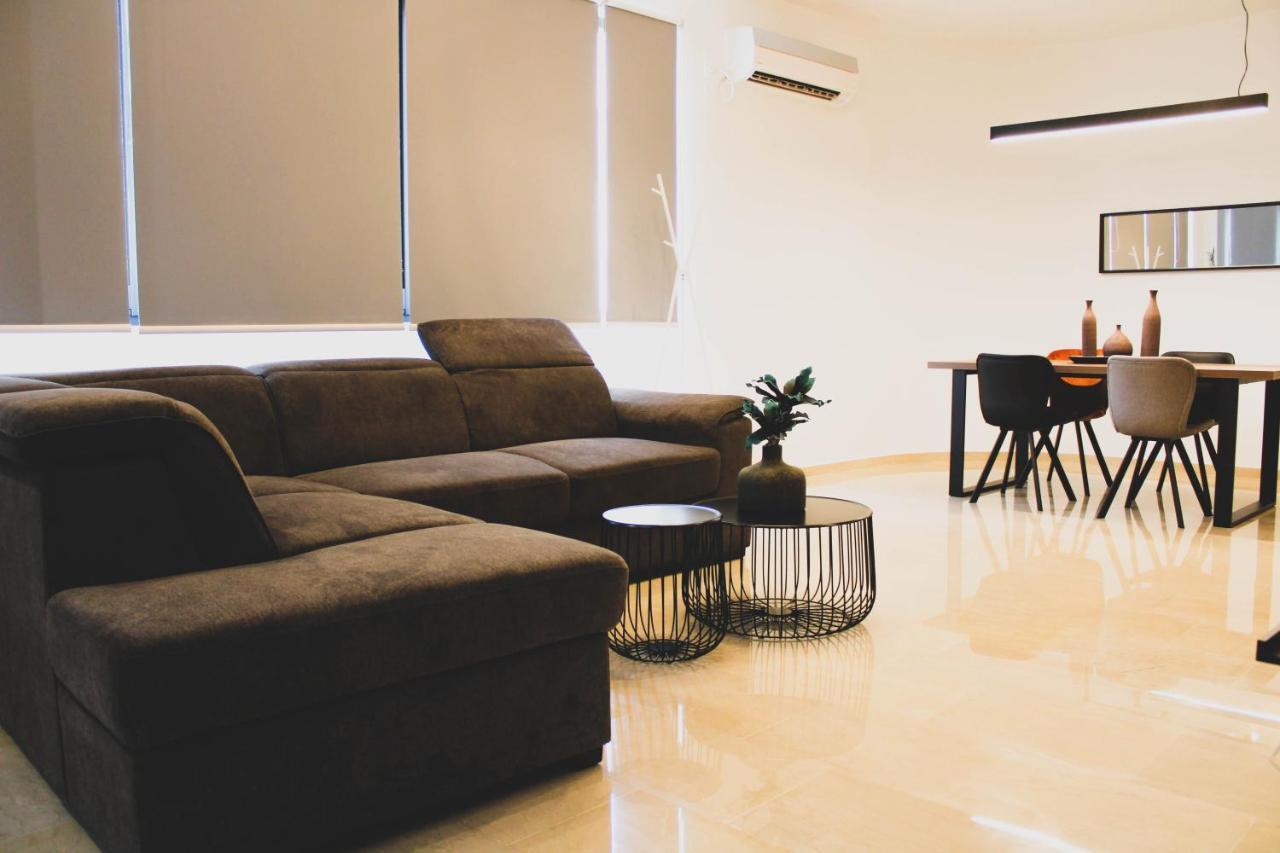 Sunlight - Volos City Center Spacious Modern Apartments Екстер'єр фото